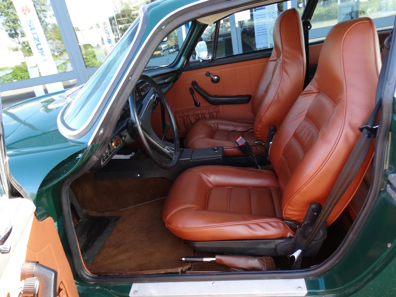 volvo-1800-es.jpg