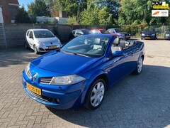 Renault Mégane coupé cabriolet - 2.0-16V // Nieuwe APK
