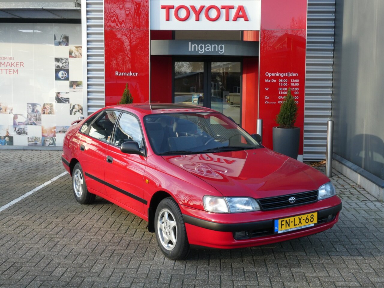 toyota-carina-e-1-6-xli-1e-eigenaar-originele-lak.jpg