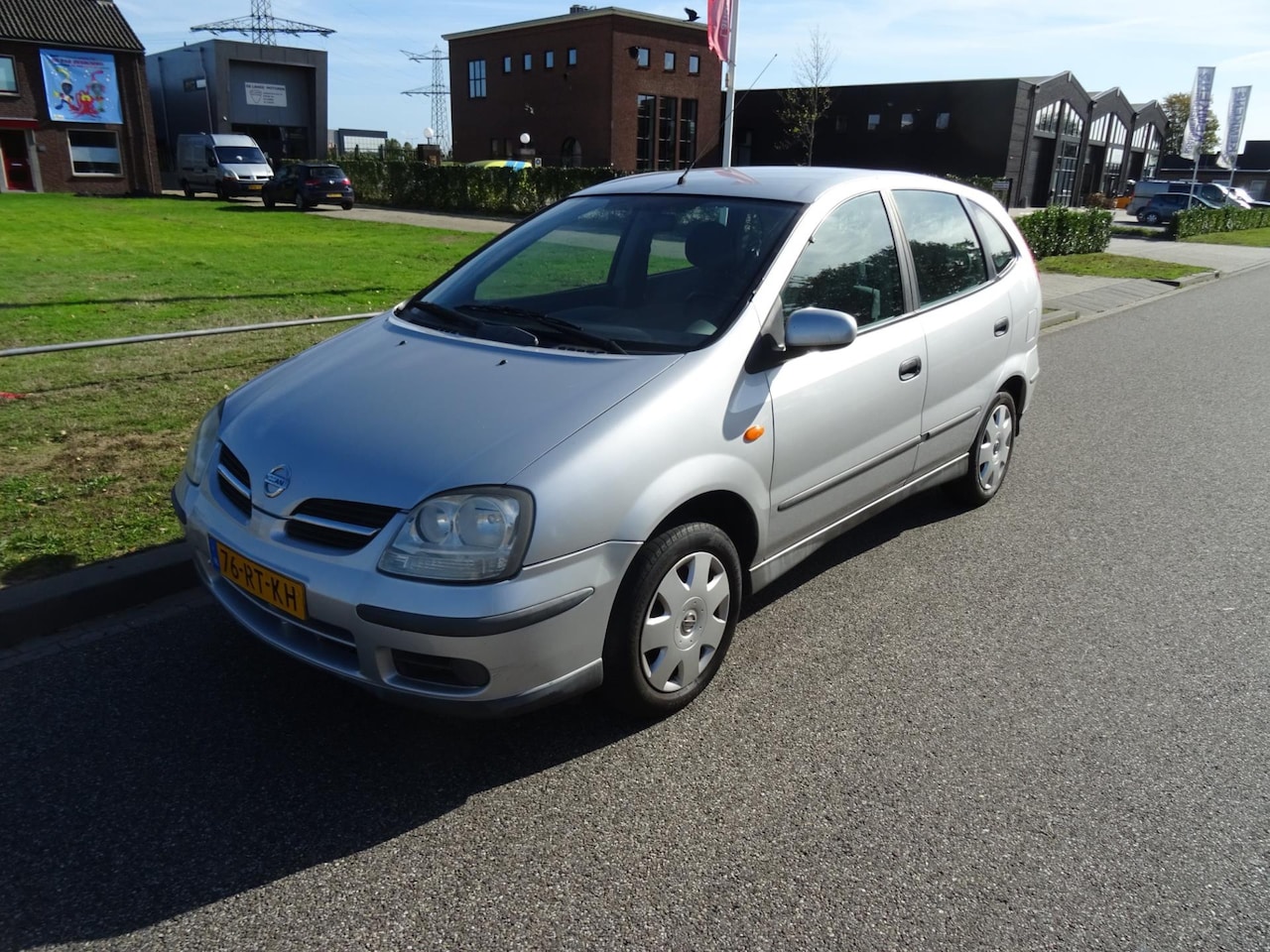 Nissan Almera Tino - 1.8 Visia 1.8 Visia - AutoWereld.nl