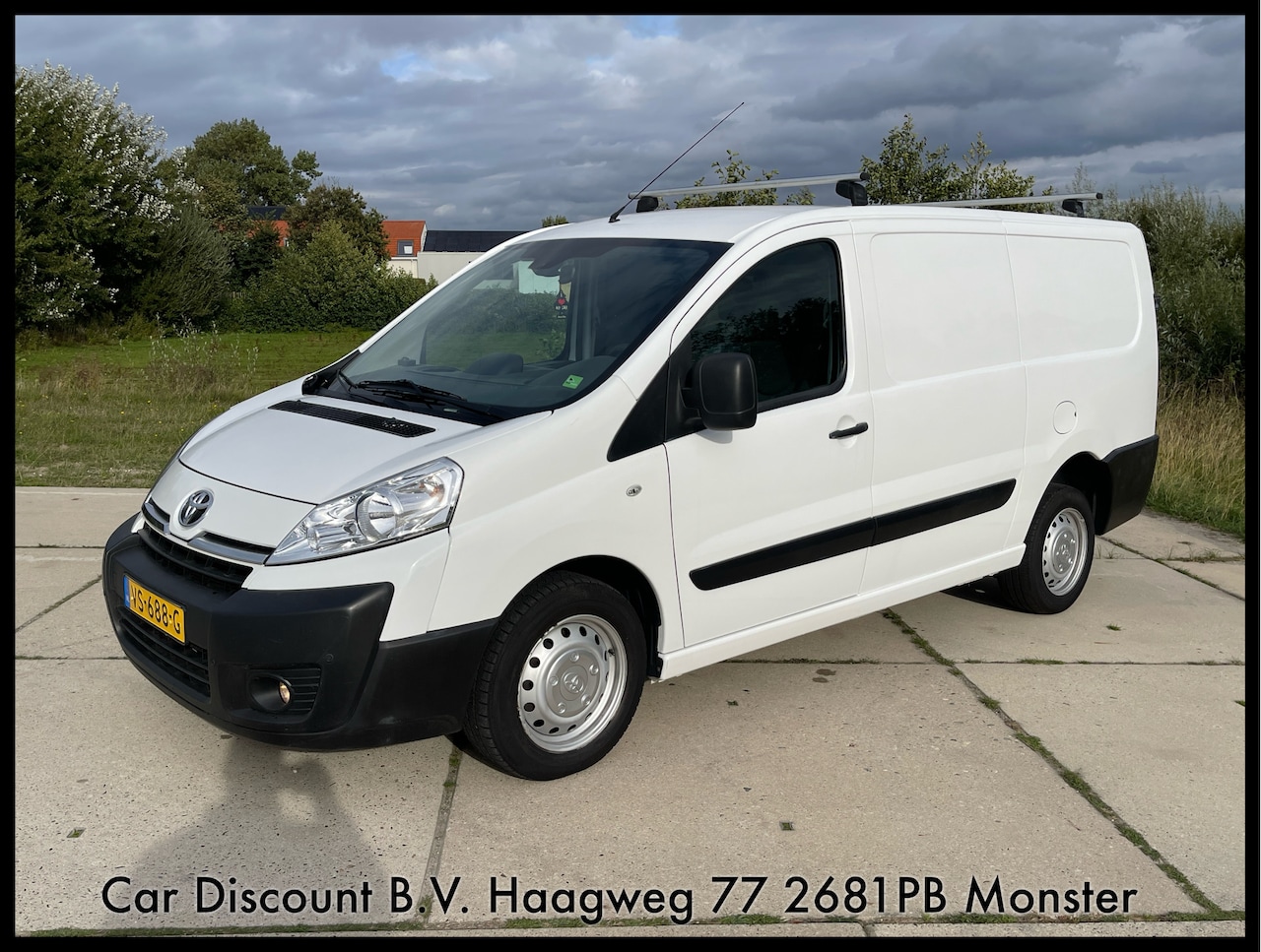 Toyota ProAce - 2.0D 130pk L2 H1 110.211km NAP airco dakdragers euro 5 - AutoWereld.nl