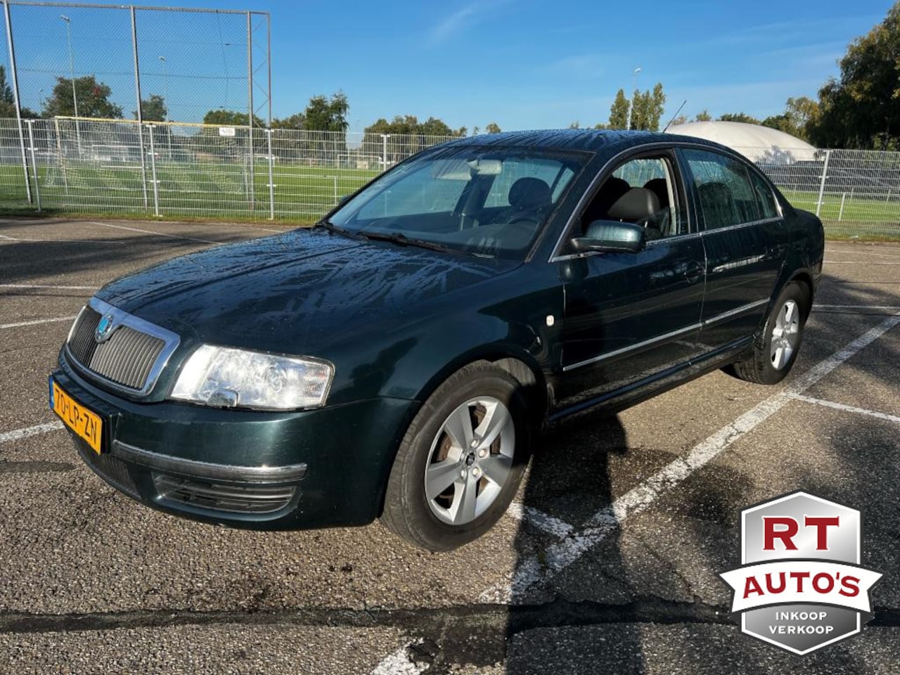 Skoda Superb - SUPERB; SEDAN 142 KW AUT. - AutoWereld.nl