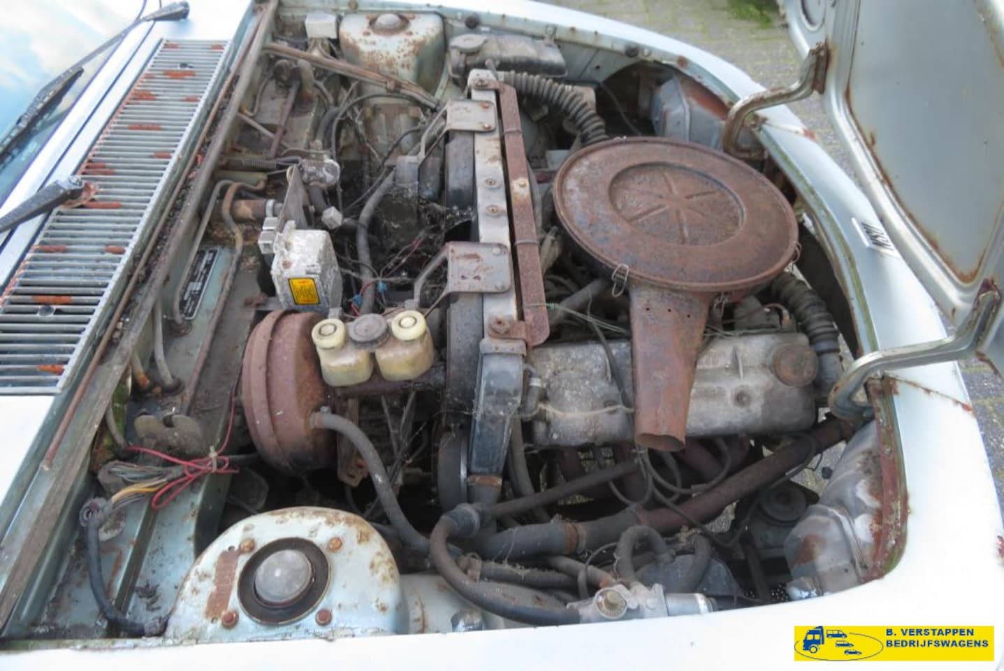 nsu-ro-80-sedan.jpg