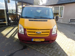 Ford Transit Kombi - 300S 2.2 TDCI Ik ben te huur vanaf €100 per dag Staat in DE KRIM