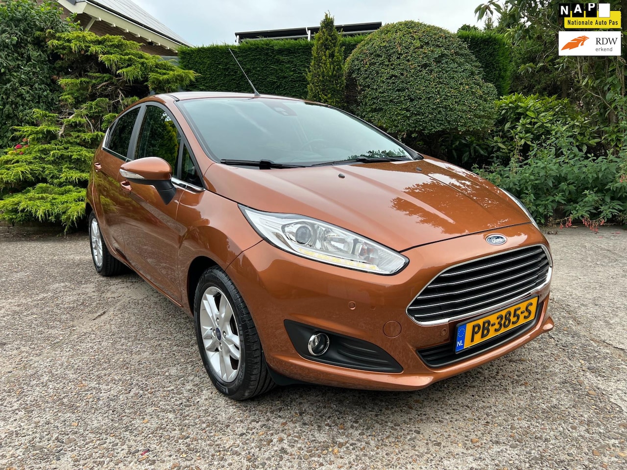 Ford Fiesta - 1.0 EcoBoost Titanium 1.0 EcoBoost 125PK Titanium, Navi, PDC, ECC, Nieuwstaat! - AutoWereld.nl