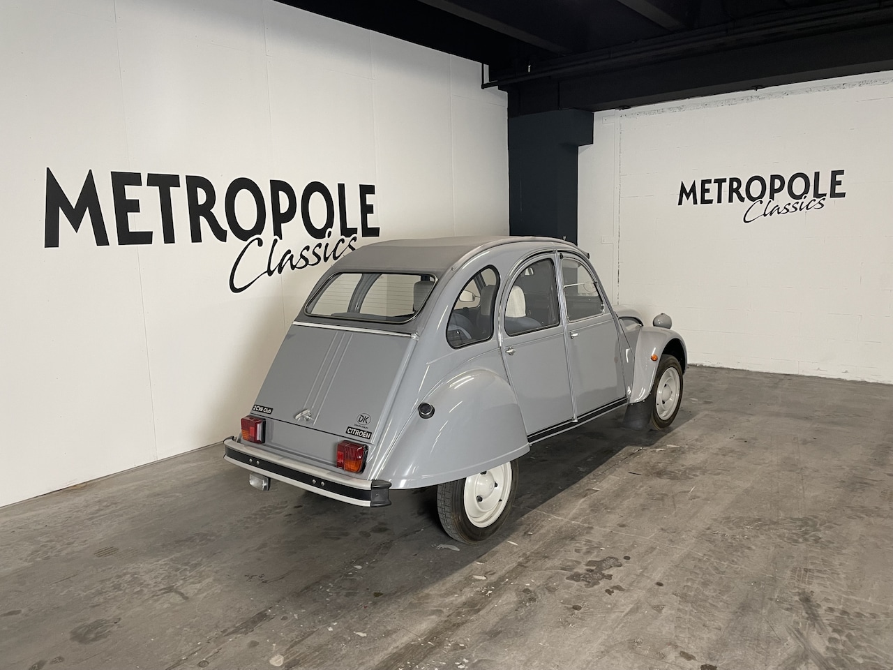 citroen-2-cv-2cv6-club-nieuw-slechts-124-km-m0541.jpg