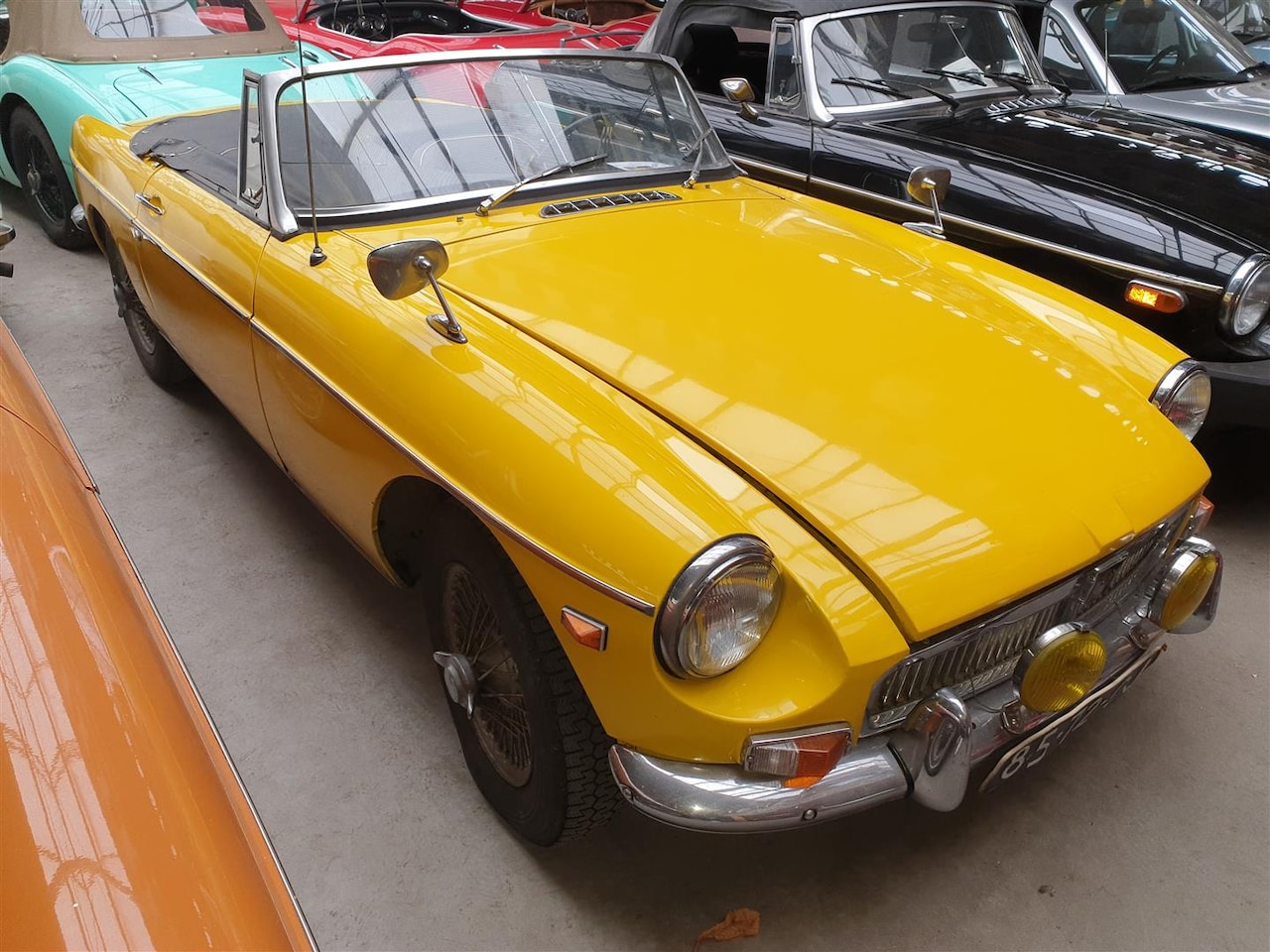 MG B type - 1.8 Roadster - AutoWereld.nl