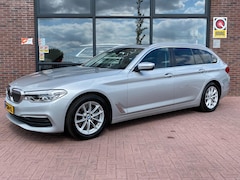 BMW 5-serie Touring - 520d High Executive | Panoramadak | Leder | LED | Camera