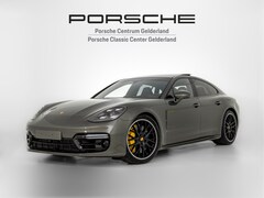 Porsche Panamera - Turbo S E-hybrid
