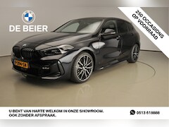 BMW 1-serie - 118I M-Sportpakket / LED / Navigatie / M-sportstoelen / DAB / Hifi speakers / Alu 19 inch