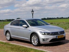 Volkswagen Passat - 15999*NETTO*AUT 2016*SEDAN 1.4 TSI PHEV GTE *SEDAN* 2016