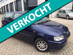 Volkswagen Polo - 1.6/AUTOMAAT/N.A.P./209.000KM