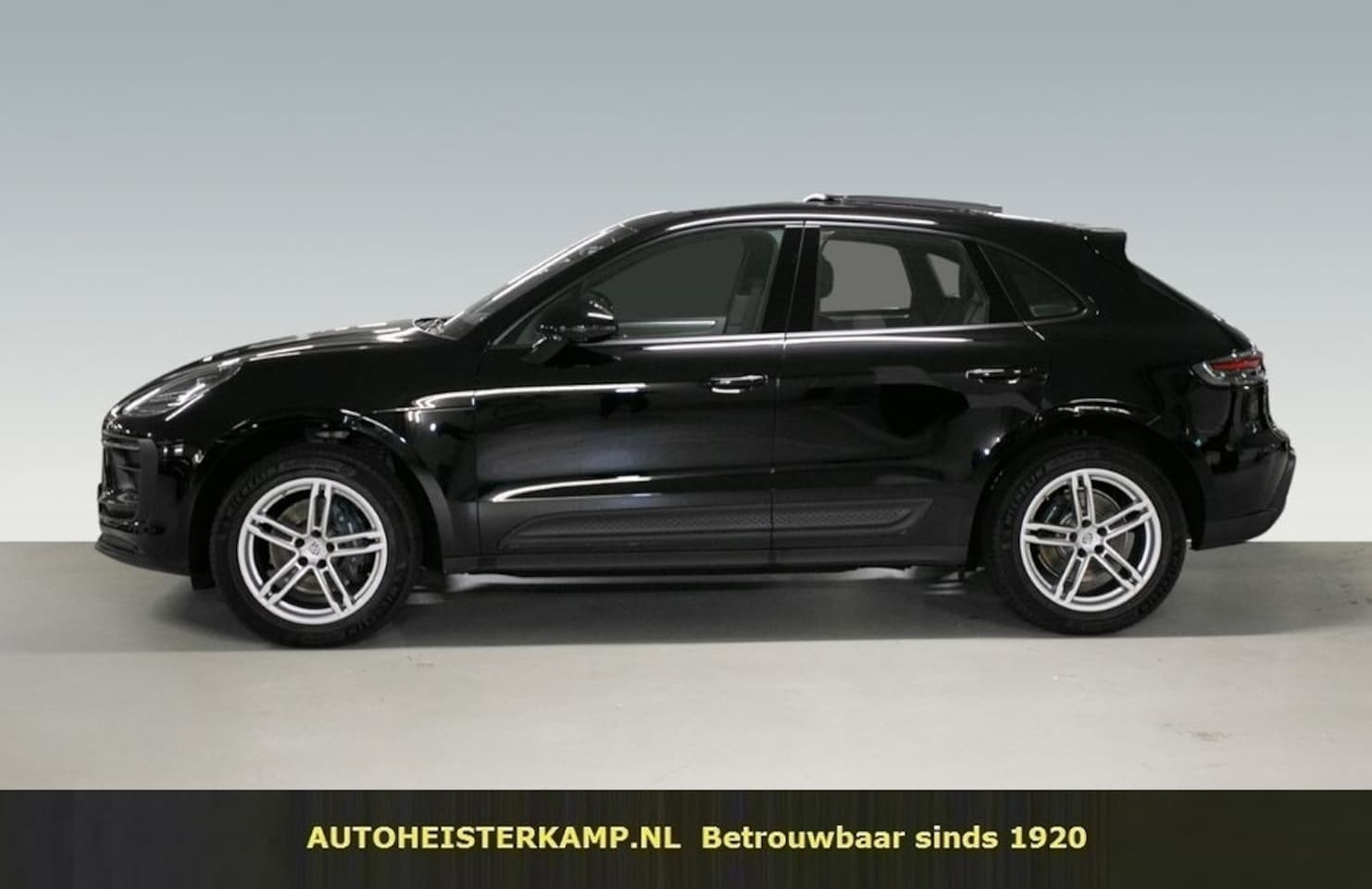 Porsche Macan - 2.0 PDK 265 PK Facelift Panoramadak LED Camera - AutoWereld.nl