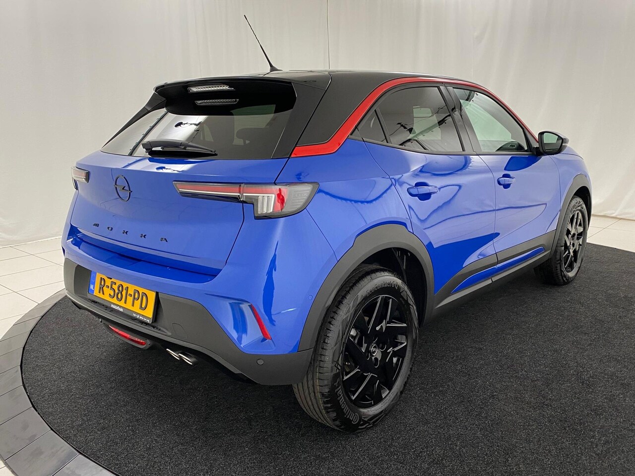 opel-mokka-1-2turbo-130pk-gs-line-androidauto-park-pilot-lm-velgen.jpg