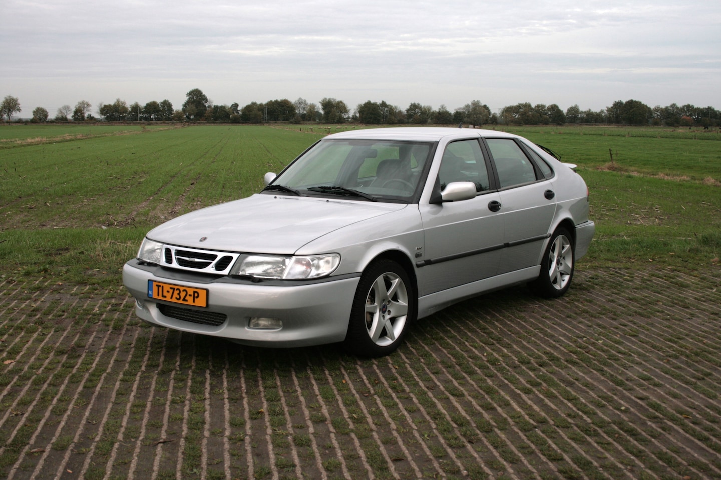 Saab 9-3 - 2.0 Turbo Aero unieke uitvoering in topconditie met 260 pk (lees de tekst onderaan) - AutoWereld.nl