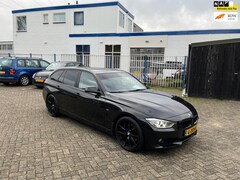 BMW 3-serie Touring - 320d High Executive Sport High