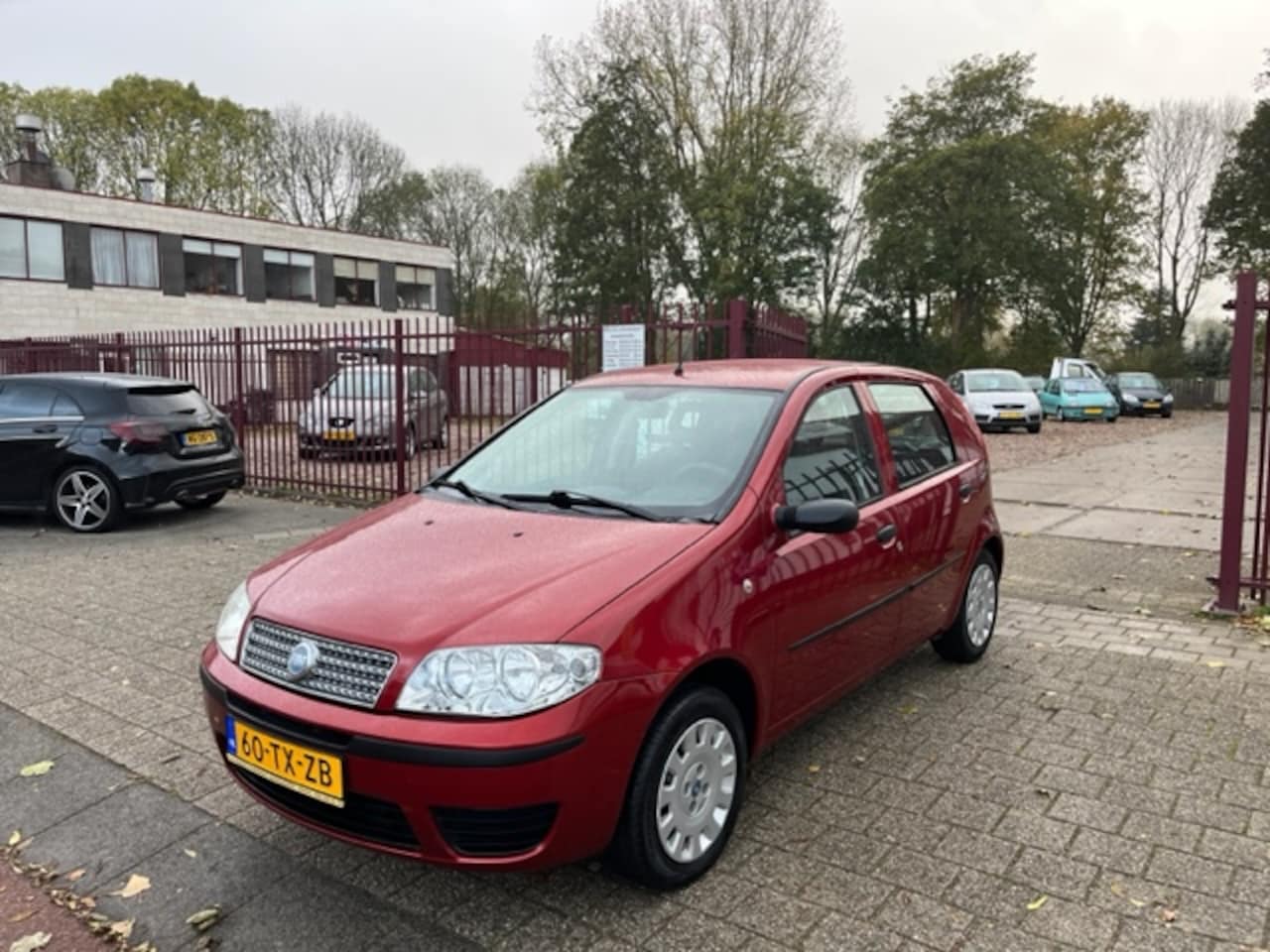 Fiat Punto - 1.2 5DR Classic / Airco / 5D / - AutoWereld.nl