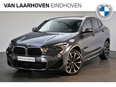 BMW X2 - sDrive20i High Executive M Sport Automaat / Sportstoelen / M Sport steering / Achteruitrij
