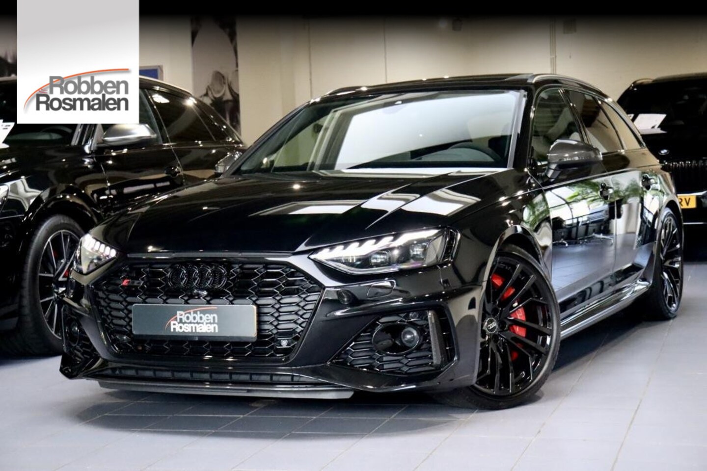 Audi RS4 - Avant 2.9 TFSI EVO|Dynamic|PANO|CERAMIC|CARBON - AutoWereld.nl