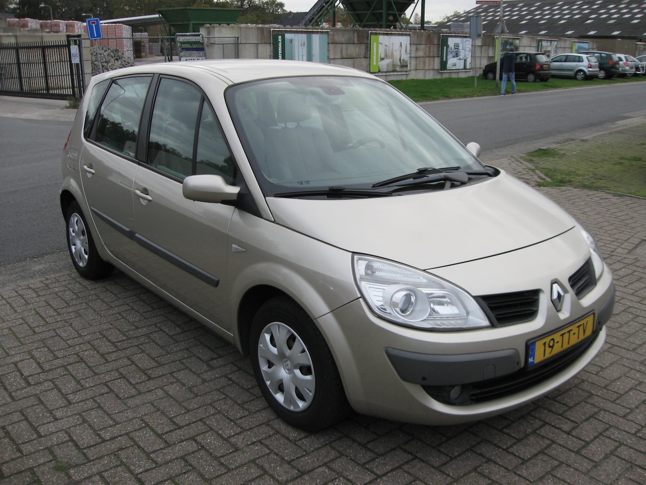 Renault Scénic - 1.6-16V Privilège Comfort , 188.856 Km Dealer onderhouden, Airco, Nl Auto - AutoWereld.nl