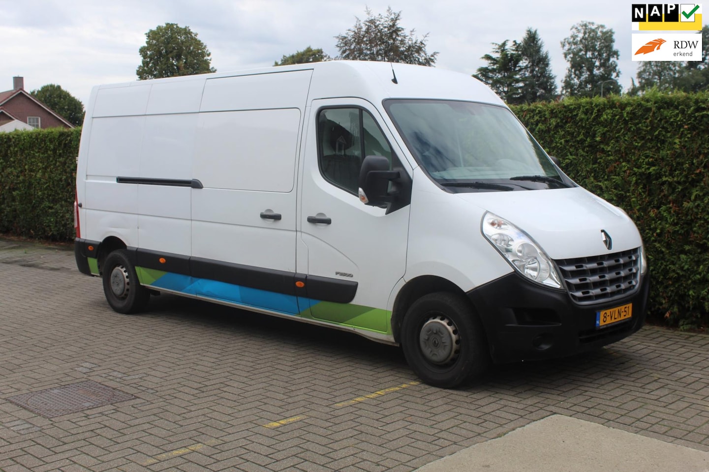 Renault Master - T35 2.3 dCi L3H3 T35 2.3 dCi L3H3 - AutoWereld.nl