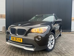 BMW X1 - SDrive18d '11 Aut/Panodak/Lmv/Navi/ZrMooi