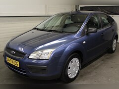 Ford Focus - 1.6-16V Trend - Airco - CruiseControl - Trekhaak