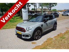 MINI Countryman - 1.5 Cooper JCW uitvoering/Panoramadak