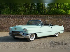 Cadillac Series 62 - Convertible Fully restored and mechanically rebuilt, stunning colour combination, PRICE RE