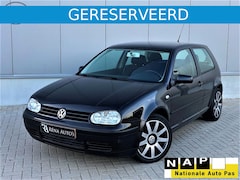 Volkswagen Golf - 1.6 16V