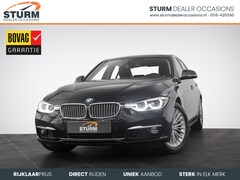 BMW 3-serie - 330e Luxury Edition | Navigatie | Camera | Leder | Stoelverwarming | Dodehoek Detectie | P