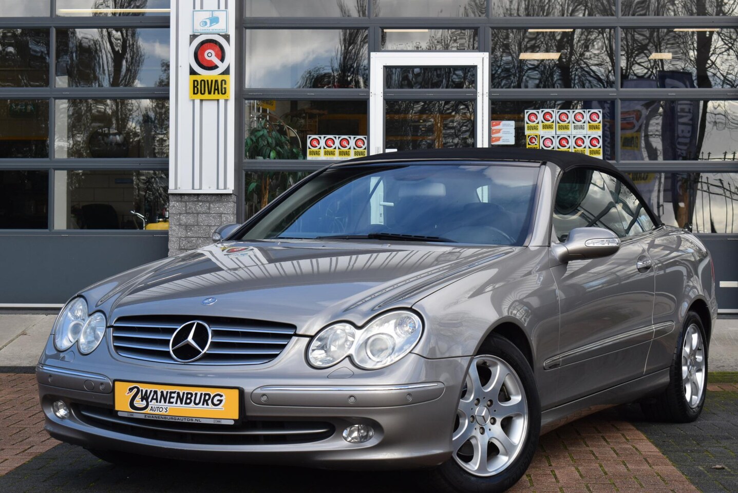 メルセデスベンツCLK(w209 )AMG pkg内装7点