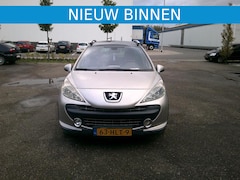 Peugeot 207 - 1.6 MET AIRCO