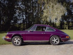 Porsche 911 - Coupé 1972 Aubergine öilklappe