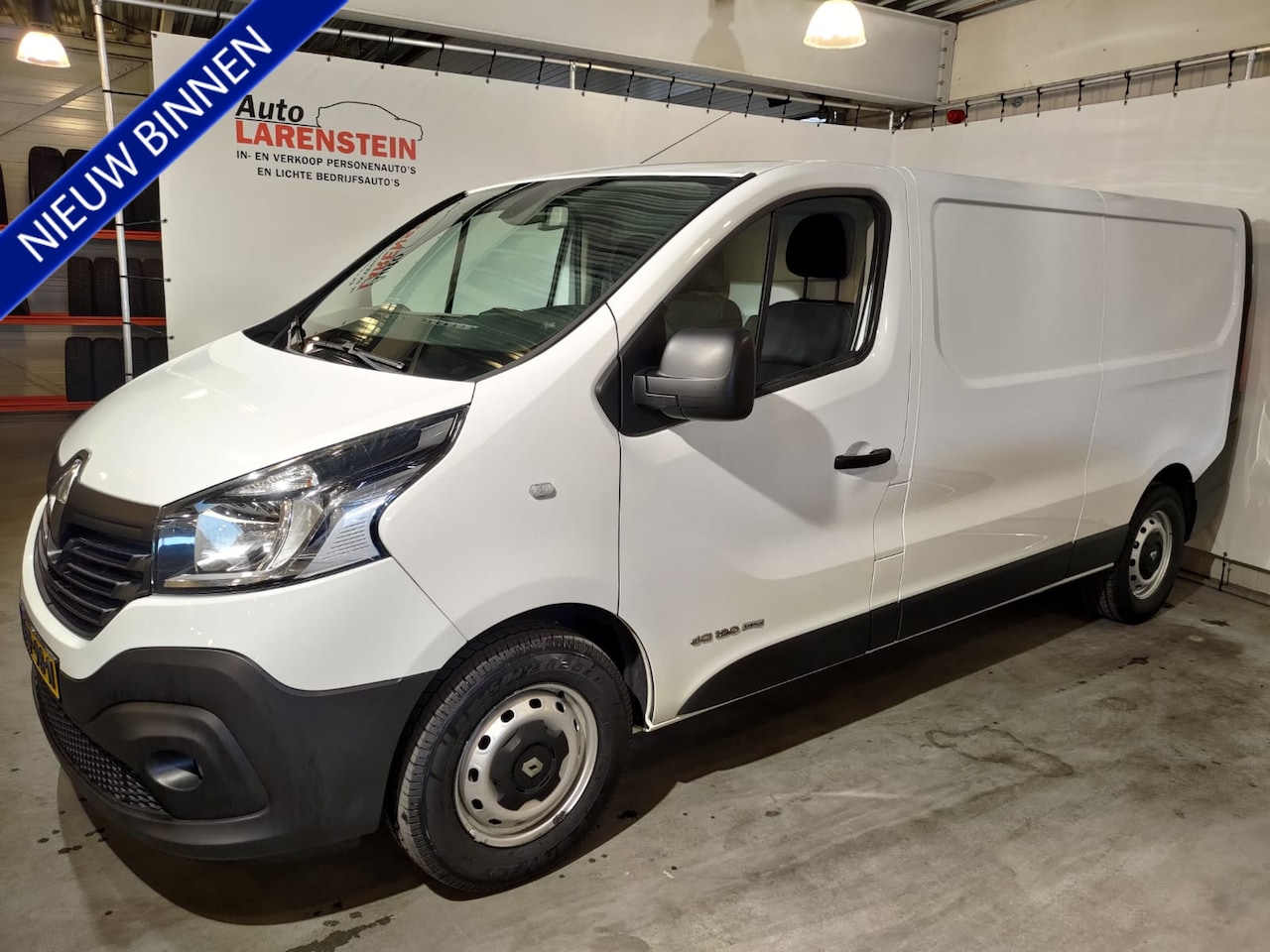 Renault Trafic - 1.6 dCi 120pk 3 Pers. T29 L2H1 Turbo2 Energy 88kw Trekhaak - AutoWereld.nl