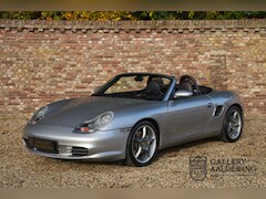 Porsche Boxster S - 550 Spyder Special Edition Full service history, Two owner car, Stunnung color combo inter