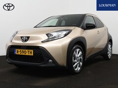 Toyota Aygo X - 1.0 5drs First Limited | Stoelverwarming | Parkeercamera |