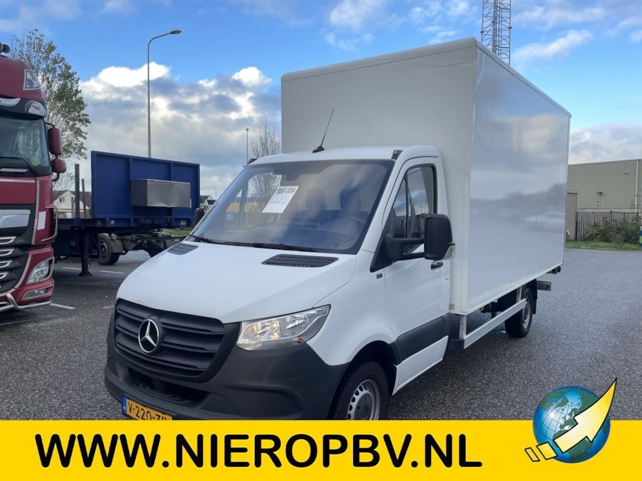 Mercedes-Benz Sprinter - 314CDI Bakwagen laadklep Airco Cruisecontrol - AutoWereld.nl