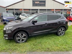Nissan Qashqai - 1.6 N-Connecta Tekna PANORAMA / NAVI / 360º CAMERA / TREKHAAK