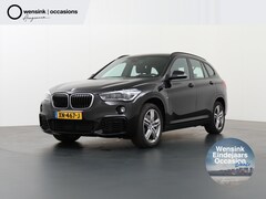 BMW X1 - sDrive20i High Executive | M-sport | LED Koplampen | Stoelverwarming | Sportstoelen