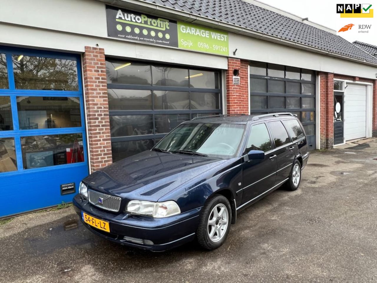 Volvo V70 - 2.5 D 2.5 D - AutoWereld.nl