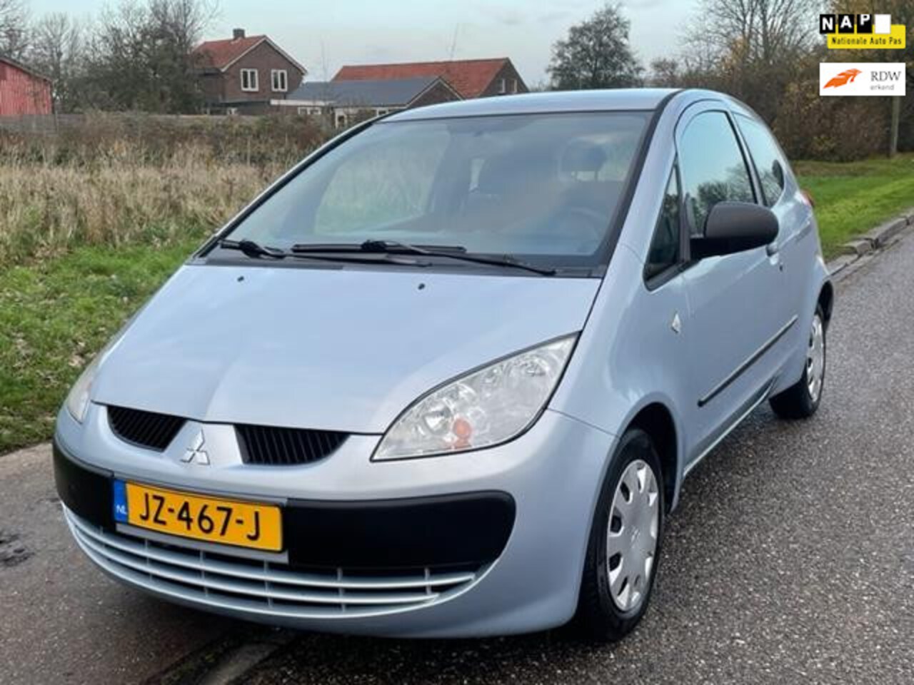 Mitsubishi Colt 1.1 CZ3 3-Drs Stuurbekrachtiging Airco Electric pakket ABS  Audio/CD EBD Colorpakket Dealer 2007 Benzine - Occasion te koop op  AutoWereld.nl