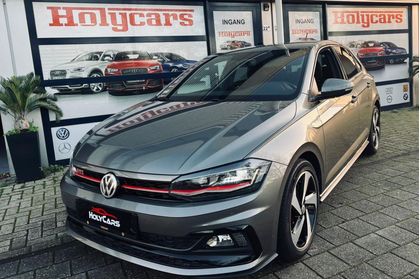 Volkswagen Polo - 2.0 TSI GTI / Virtual Dash / Led / Velgen / NWapk - AutoWereld.nl