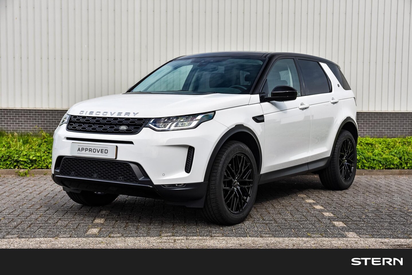 Land Rover Discovery Sport - P200 200pk AWD Launch Edition - AutoWereld.nl