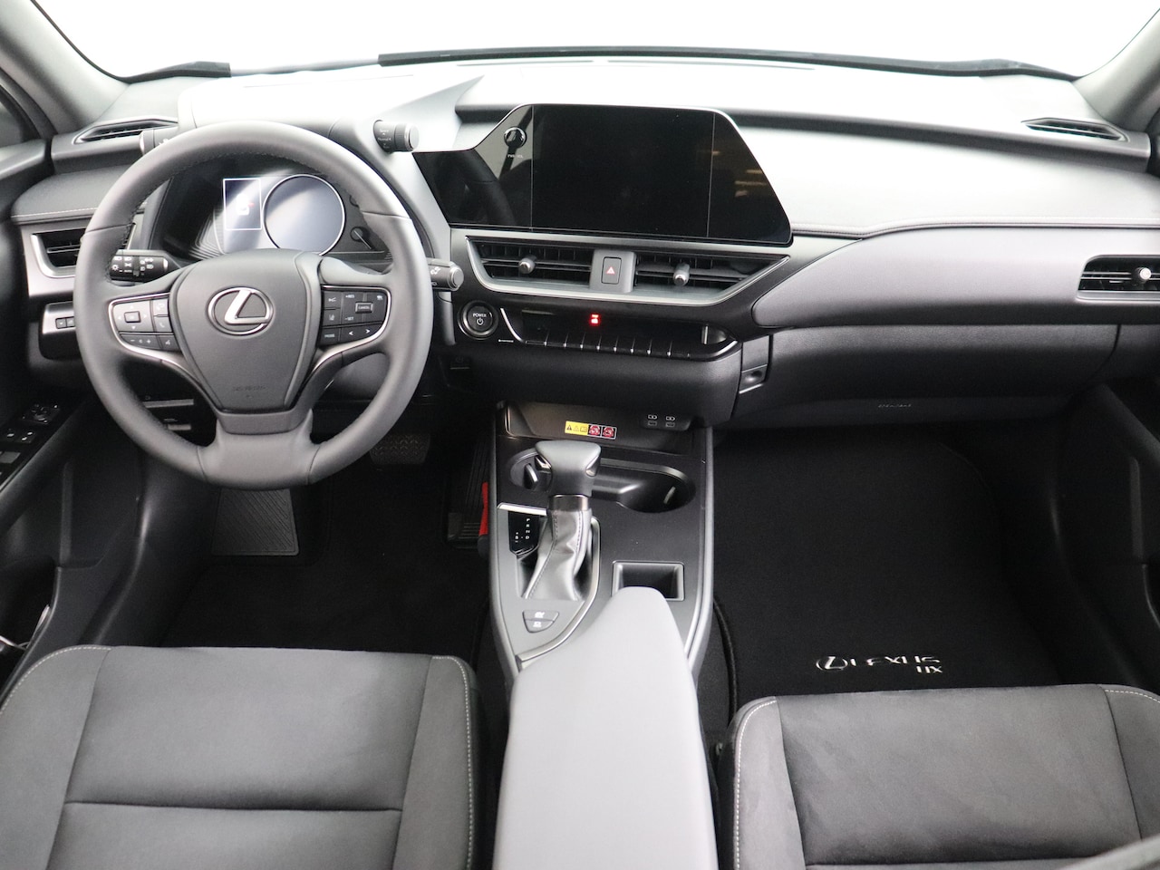 Lexus UX 250h Business Line Modeljaar 2023 Safety System+ Apple