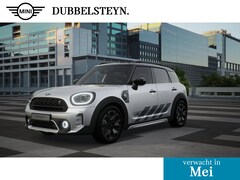MINI Countryman - Cooper S E ALL4 Untamed Edition | Premium Go Pack | Extra getint glas achter |