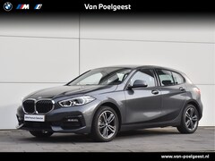 BMW 1-serie - 118i High Executive / Model Sport Line / Achteruitrijcamera