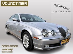 Jaguar S-type - 3.0 V6 Executive
