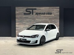Volkswagen Golf - 2.0 TSI GTI, Air-ride, Virtual Cockpit, Rotiform
