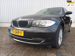 BMW 1-serie - 118i Business Line Schade Auto